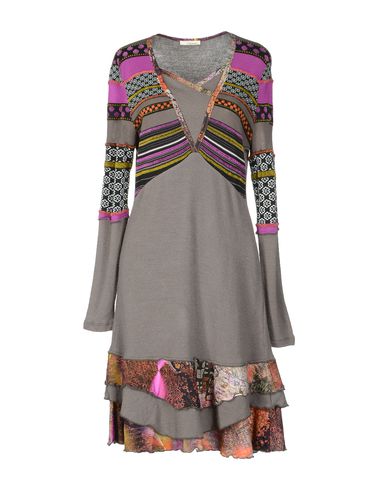 Ladies's renaissance clothes plus size attire dillards