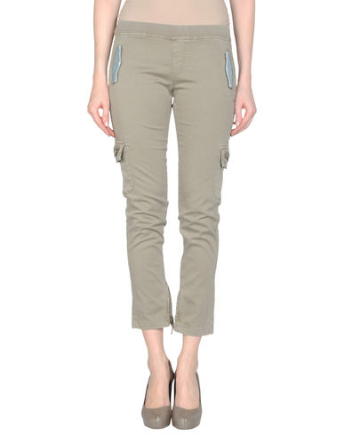 ZOOM E-LAST-FIT - 3/4-length short