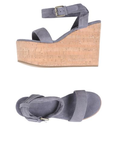 ZOOM A TROIS - Wedge
