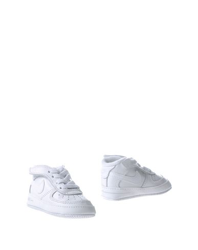 {keywor d} scarpe neonato nike
