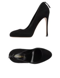 GIANVITO ROSSI Pump