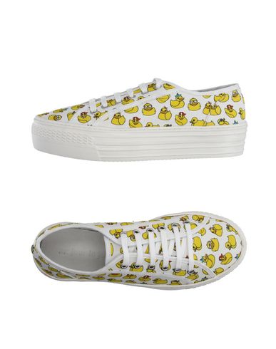 ZOOM AU JOUR LE JOUR - Sneakers