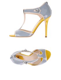 Fendi Women Spring-Summer and Fall-Winter Collections - Shop online at YOOX