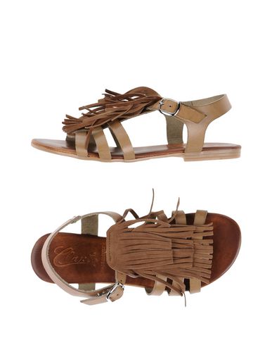 ZOOM CLANTO - Sandals