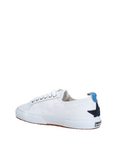 macchia j superga