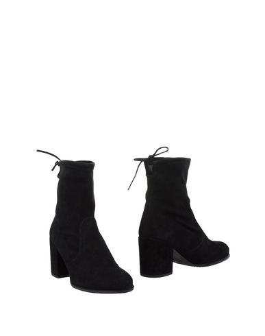 stuart weitzman ankle boots