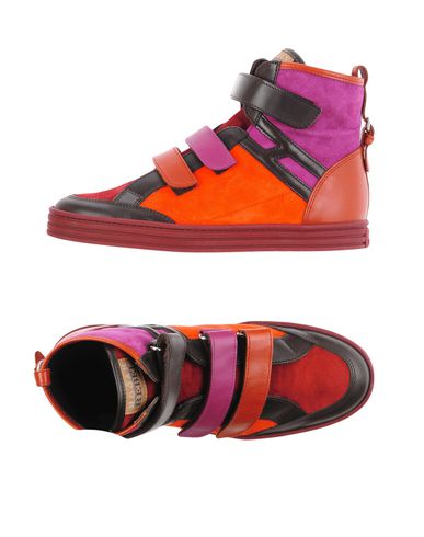 hogan rebel donna 36 hogan rebel donna 36