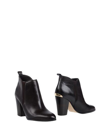 michael michael kors ankle boots