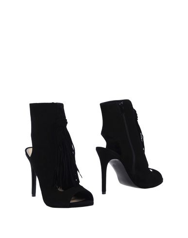 ZOOM STEVE MADDEN - Sandals