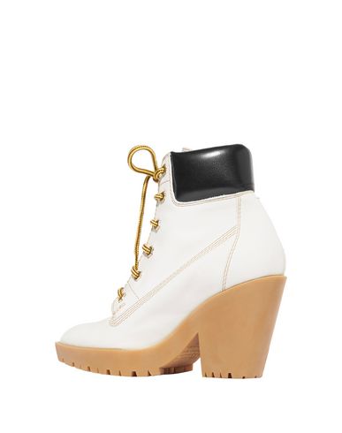 Shop Maison Margiela Woman Ankle Boots White Size 9 Leather
