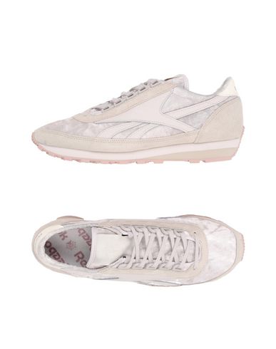 reebok aztec enfant beige