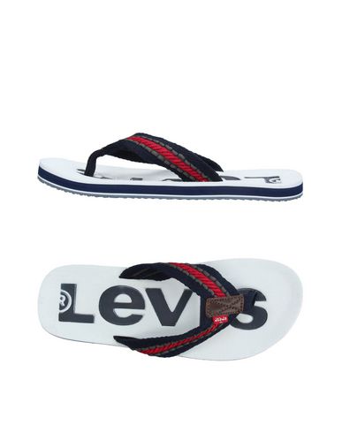 levis flip flops