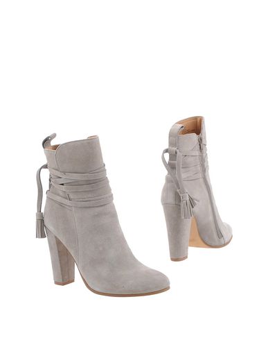 steve madden andi ankle boot