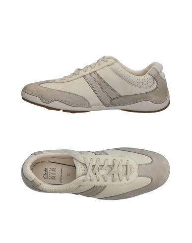 clarks sneakers grey