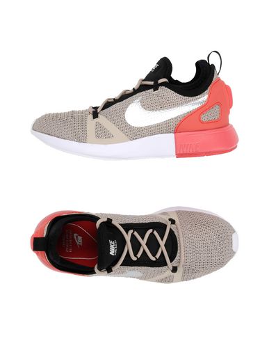 nike duel racer mujer