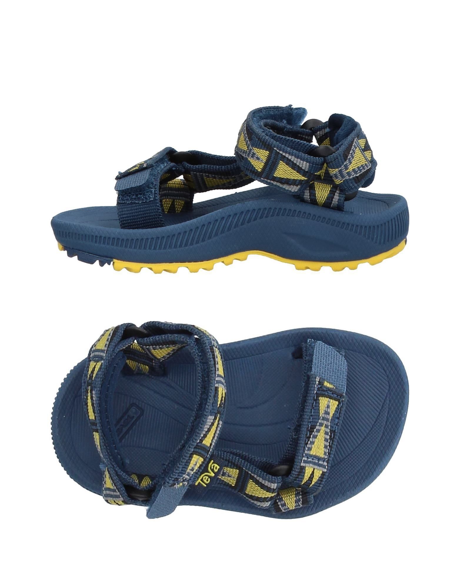 teva baby shoes