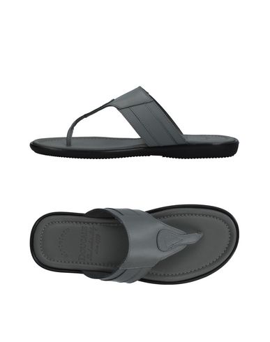 flip flop footwear