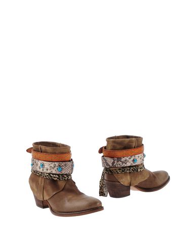 Descuento de la marca Botín Ela Iachi Mujer - Botines Ela Iachi - 11422938EJ Descuento de la marca Botín Ela Iachi Mujer - Botines Ela Iachi - 11422938EJ