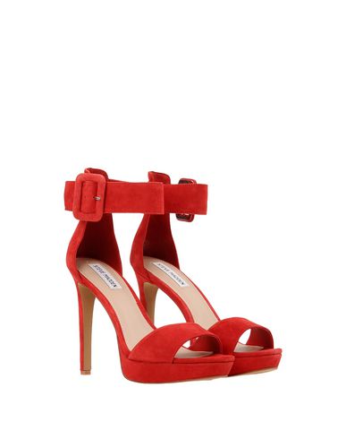 steve madden circuit sandal