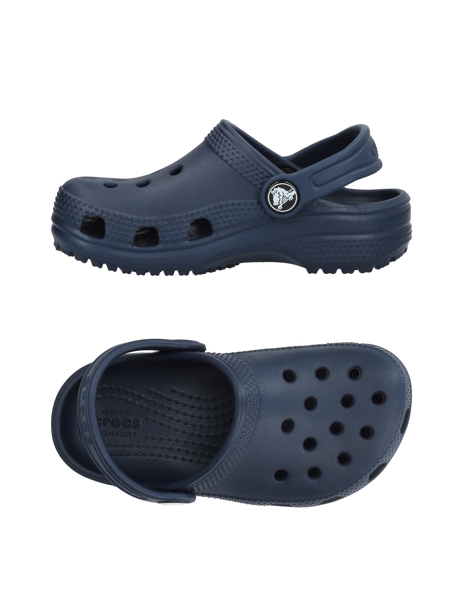 crocs beach shoes