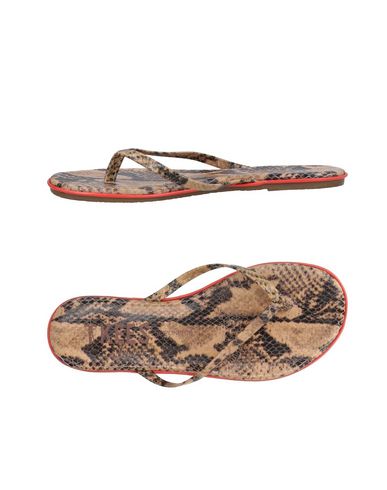 tkees snakeskin