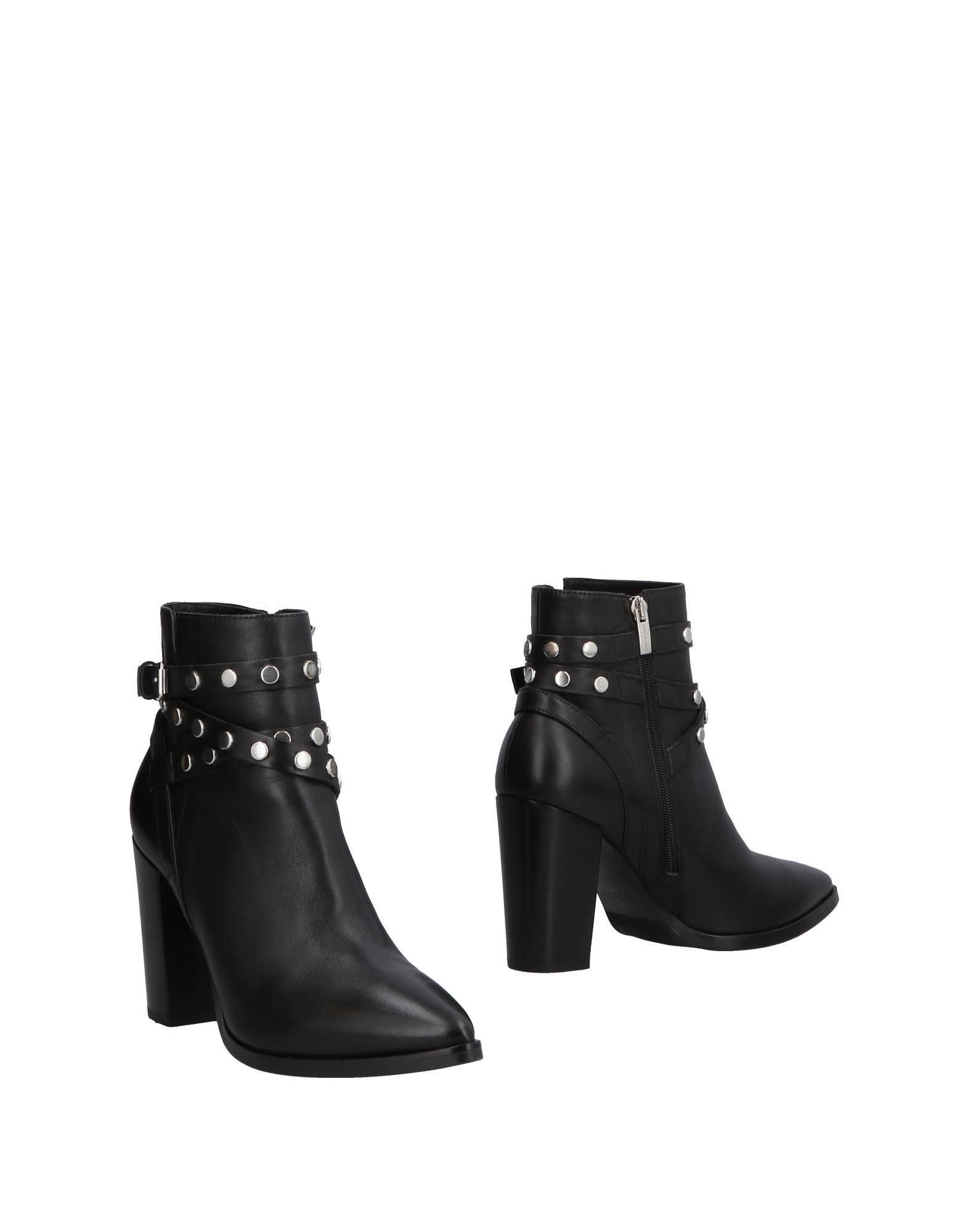 Bottine Janet & Janet Femme - Bottines Janet & Janet Noir Réduction de prix saisonnier, remise Bottine Janet & Janet Femme - Bottines Janet & Janet Noir Réduction de prix saisonnier, remise