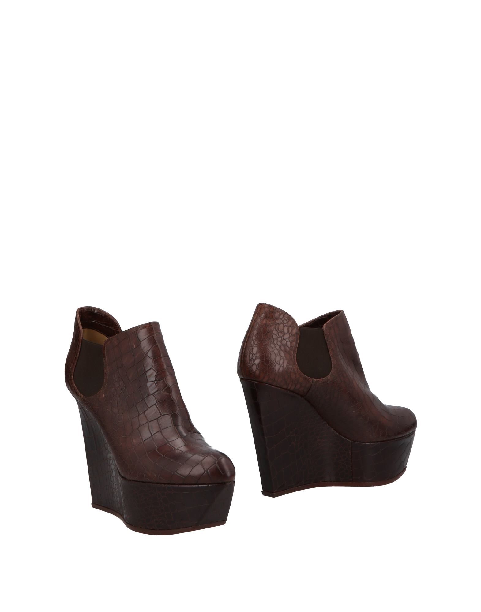 Stivaletti Casadei Donna - 11496873FJ Scarpe comode e distintive Stivaletti Casadei Donna comode - 11496873FJ Scarpe comode Donna e distintive 56336c