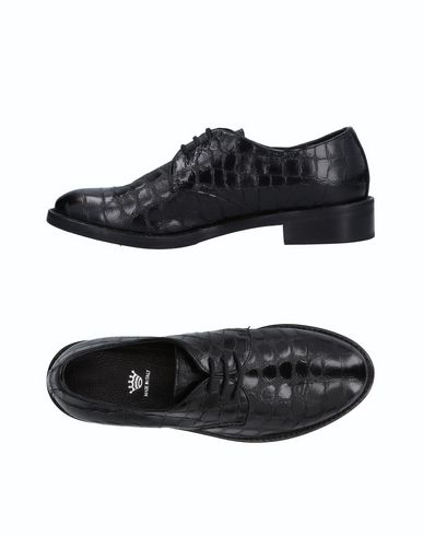 Zapato De Cordones Crown Mujer - Zapatos De Cordones Crown - 11501714UP Negro Zapato De Cordones Crown Mujer - Zapatos De Cordones Crown - 11501714UP Negro