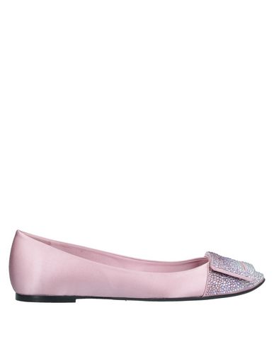 roger vivier pink flats