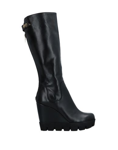 Venta de liquidación de temporada Bota Accademia Mujer - Botas Accademia - 11518492TN Venta de liquidación de temporada Bota Accademia Mujer - Botas Accademia - 11518492TN