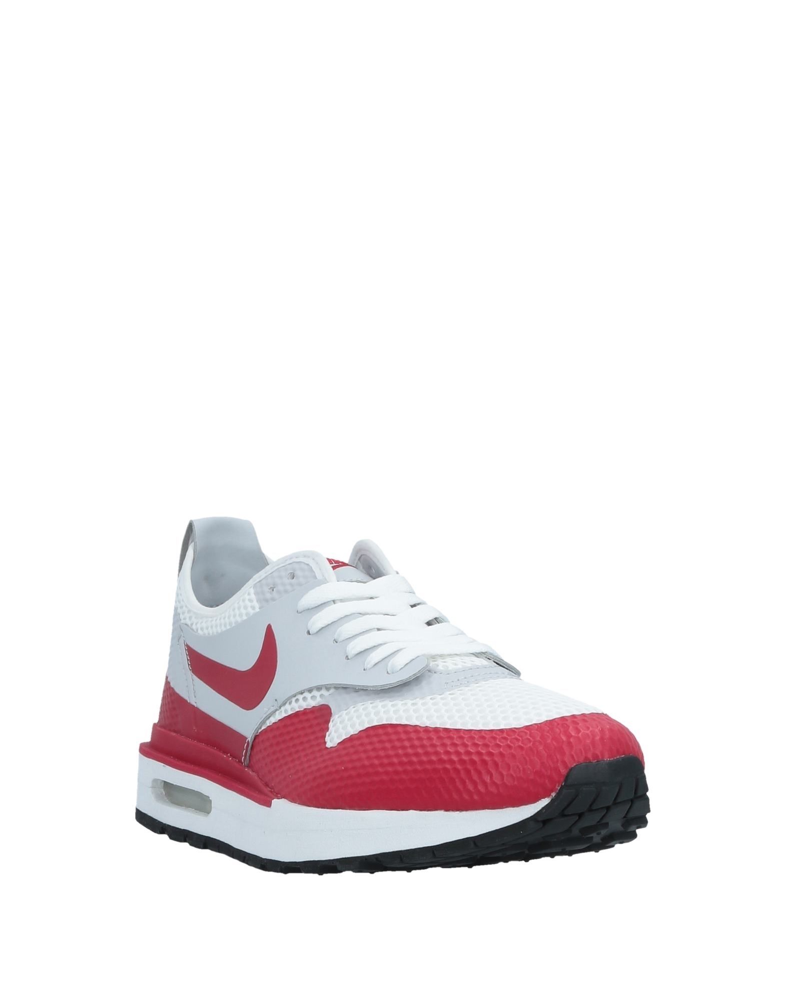 Sneakers Nike Homme - Dédouanement Sneakers Nike Blanc Dédouanement - saisonnier 587904 Sneakers Nike Homme - Dédouanement Sneakers Nike Blanc Dédouanement - saisonnier 587904