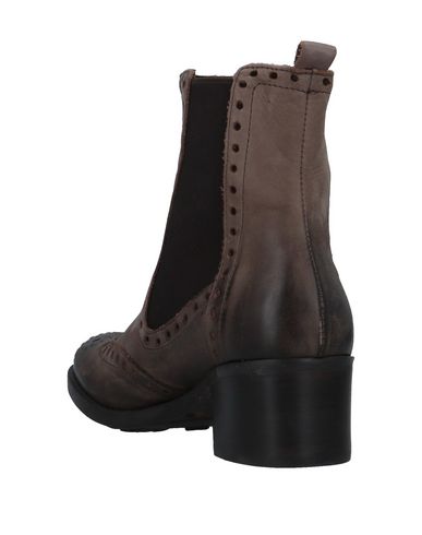 angela george shoes