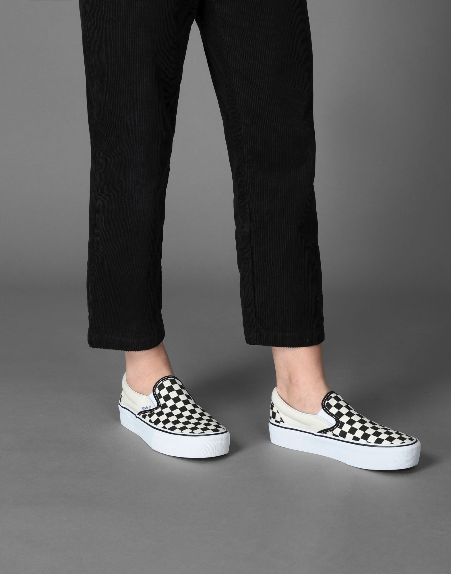 Vans Ua Classic Slip-On - Sneakers - - - Women Vans Sneakers online on United Kingdom - 11559621NC 82d1d0 Vans Ua Classic Slip-On - Sneakers - - - Women Vans Sneakers online on United Kingdom - 11559621NC 82d1d0