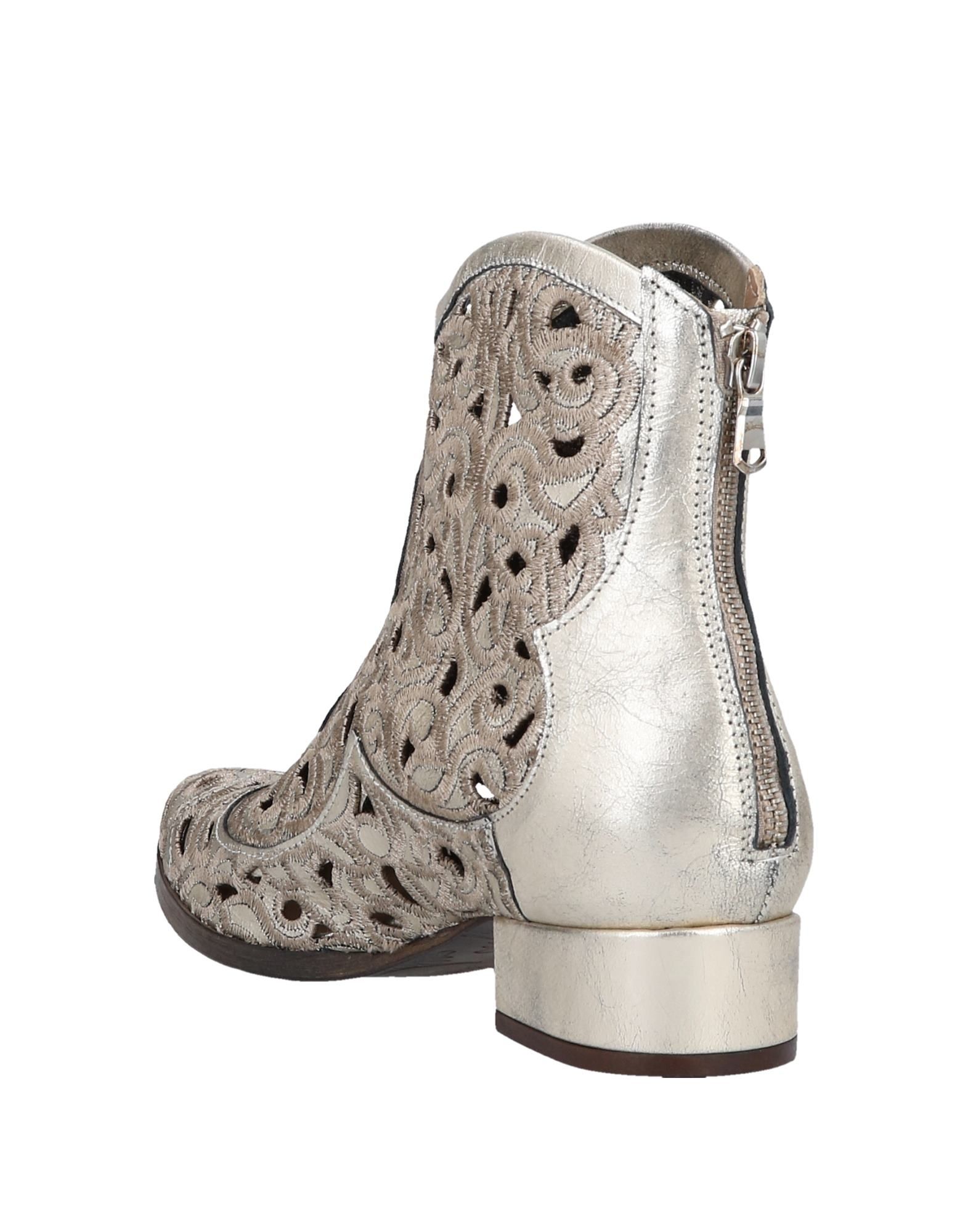 Bottine Femme Ovye' By Cristina Lucchi Femme Bottine - Bottines Ovye' By Cristina Lucchi Beige Les chaussures les plus populaires pour les hommes et les femmes 662af3 Bottine Femme Ovye' By Cristina Lucchi Femme Bottine - Bottines Ovye' By Cristina Lucchi Beige Les chaussures les plus populaires pour les hommes et les femmes 662af3