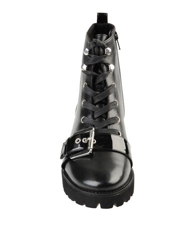 biker boots dr martens