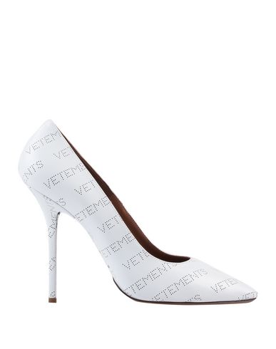 ZOOM VETEMENTS - Court