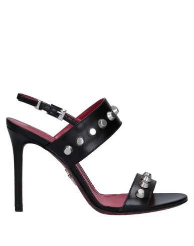 ZOOM CESARE PACIOTTI - Sandales