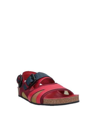 burberry sandals online
