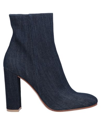 ZOOM GIANVITO ROSSI - Stivaletti