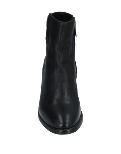 CATARINA MARTINS Ankle boot,11665354UG 11