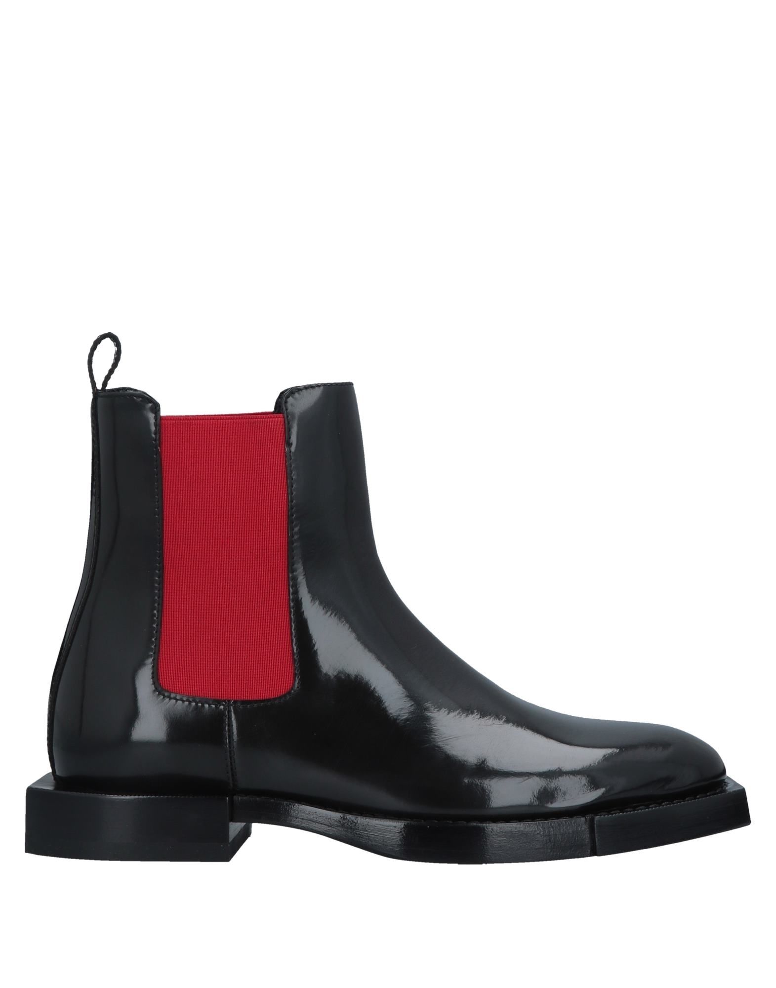 mcqueen chelsea boots