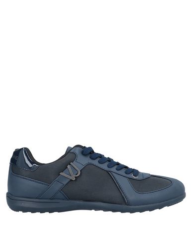 VERSACE JEANS Sneakers - Scarpe | YOOX.COM VERSACE JEANS Sneakers - Scarpe | YOOX.COM