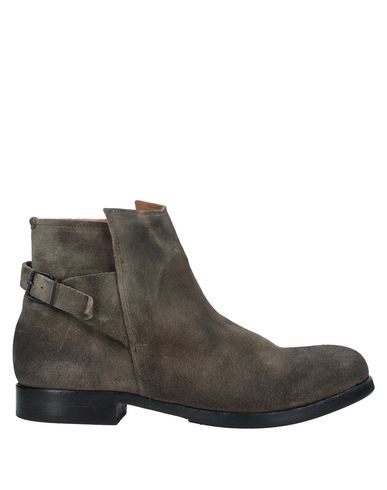 Esseutesse Ankle Boot In Military Green | ModeSens