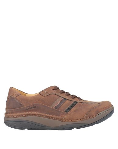 clarks footwear online
