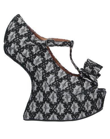 Click to view more detailed imagery on our partner's website Jeffrey Campbell Pump In Black
