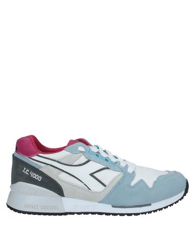 yoox diadora