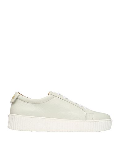 Australia Luxe Collective Sneakers In White