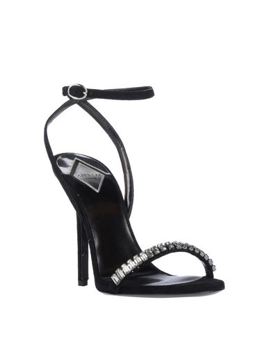 Shop Aperlai Woman Sandals Black Size 6 Soft Leather
