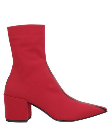 Elena Iachi Ankle Boot In Red