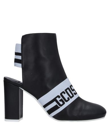 Gcds 100mm Leather Logo Ankle Boots In Black